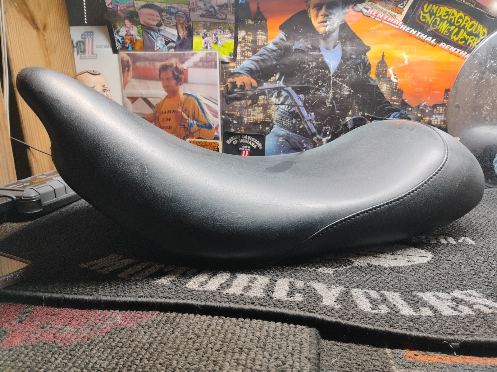 Genuine Harley Sportster Solo Seat OEM Black 1996-2003 Gunfighter Style