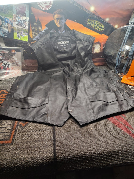 Old$ Genuine Leather Black Front Snap W/ Side Lace Up Motorcycle Vest Men's 56