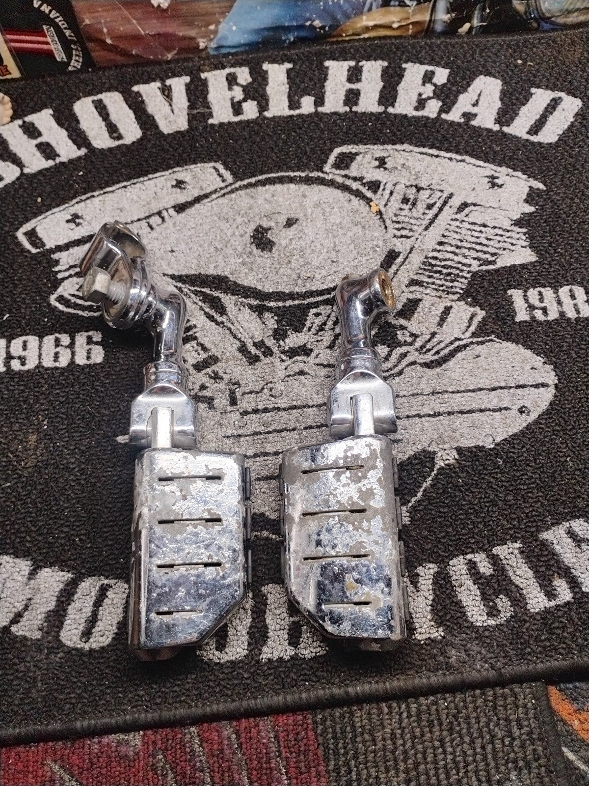 Chrome Highway Pegs w/ Clamps ISO Style Harley Touring Softail Dyna Engine Guard
