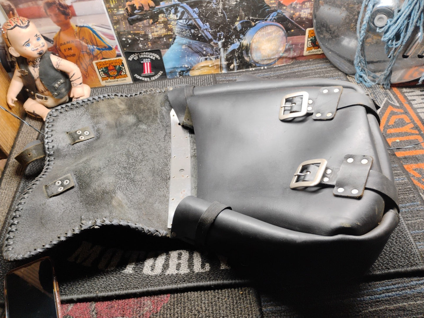 Motorcycle seat bags Saddle Bag Leather Left& Right With Cup Holders