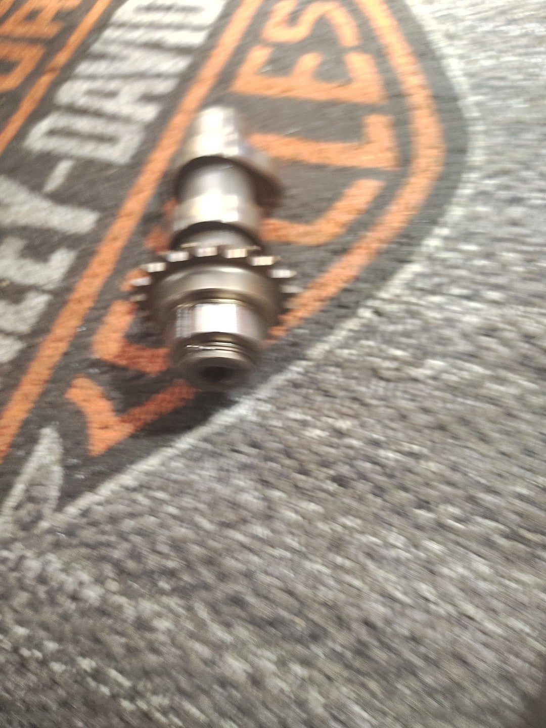 OEM Harley-Davidson Stock Twin Camshafts 2561707a / 2558907a