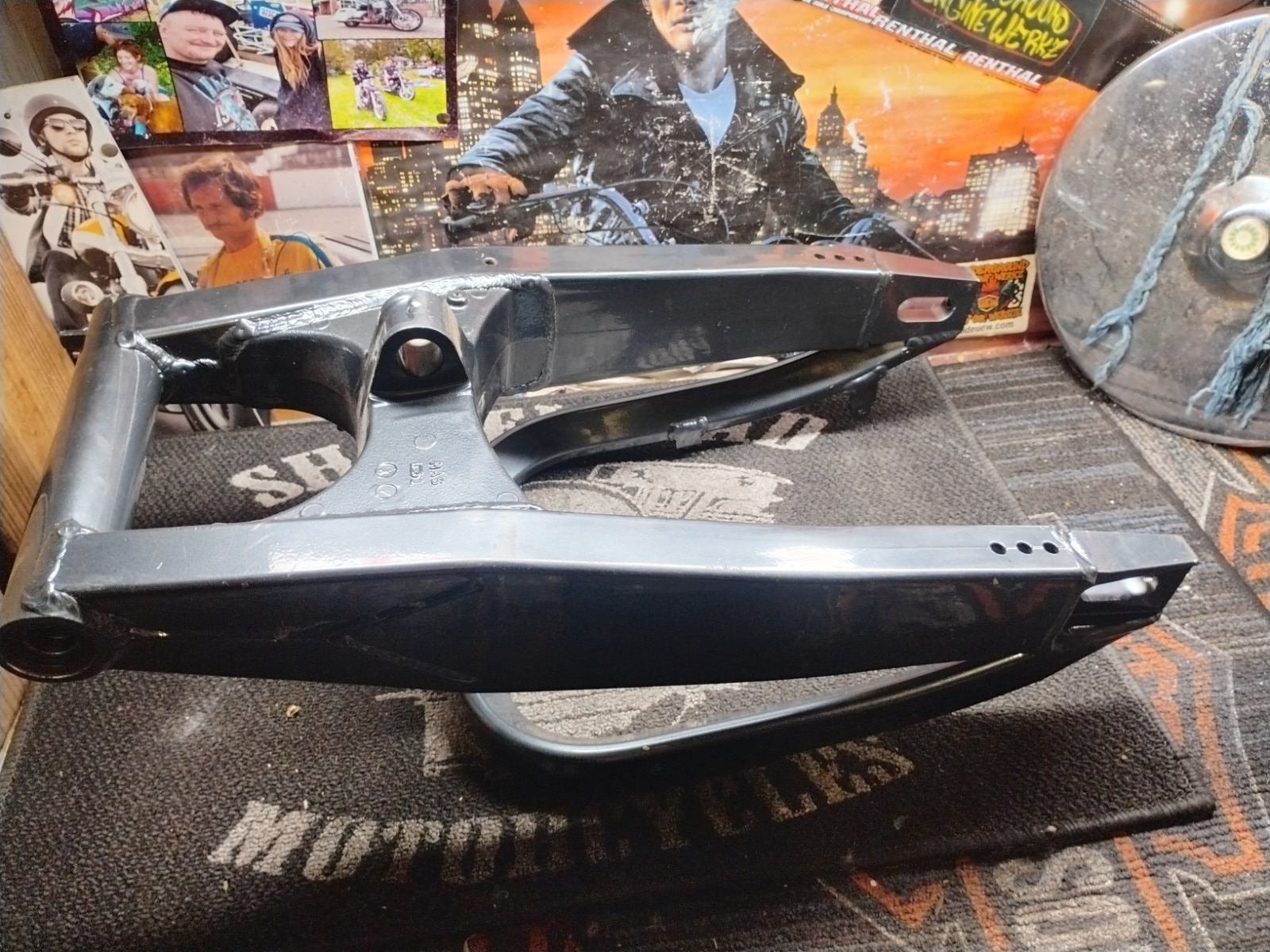OEM Suzuki GSXR Swingarm Assembly Black/Gray  Aluminum GSX-R