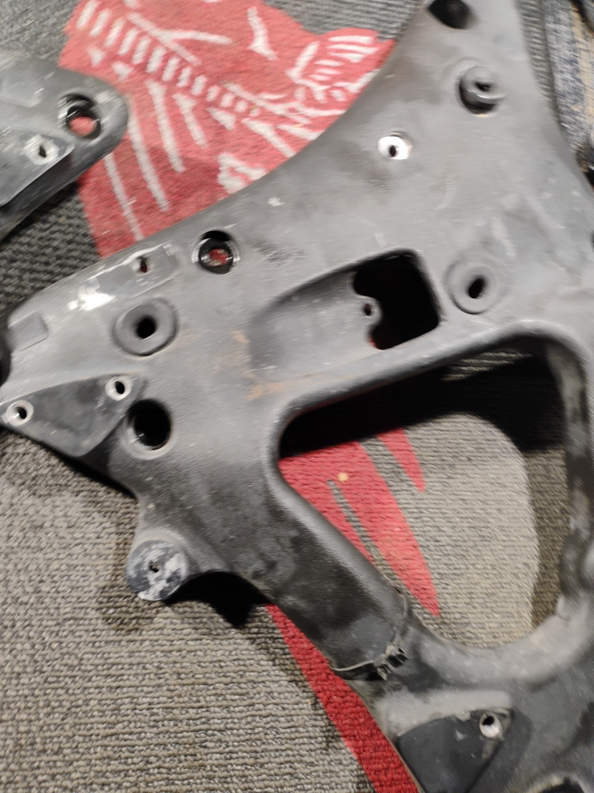 Indian Chief Chieftain & Roadmaster Left & Right Rear Subframe Support Brackets