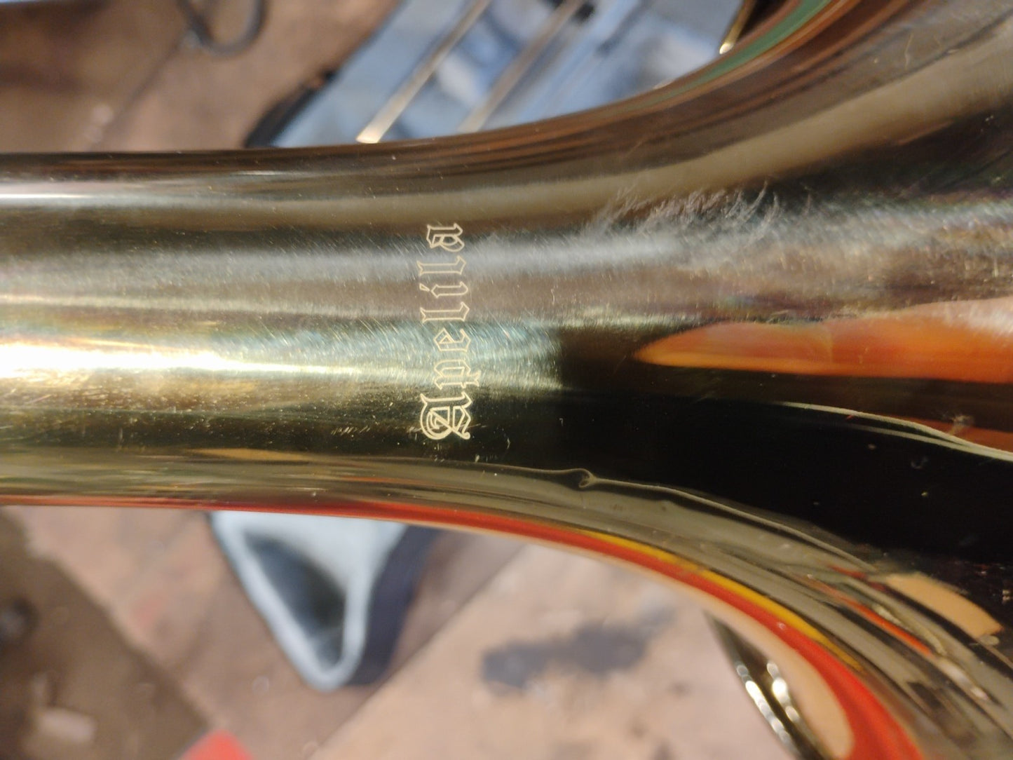 Apelila Gold Bb Tenor Trombone With Case  Student Beginner 