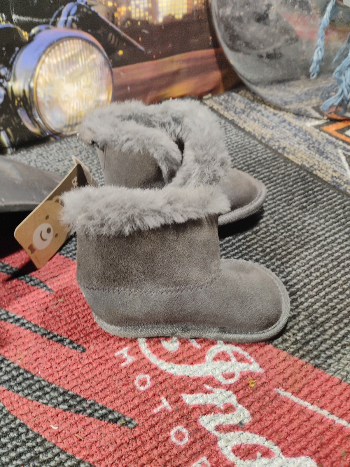 Bearpaw Babies Infants Boots Size Age 6-12 Mounts Brand New