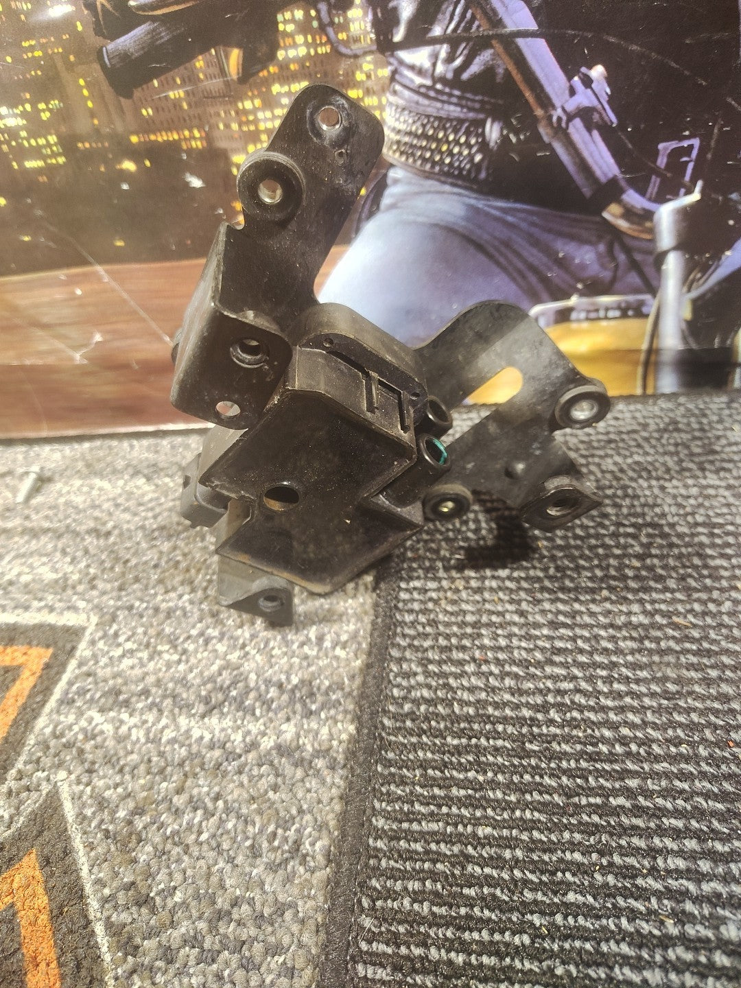 Indian Chief Chieftain Roadmaster Springfield Ignition Coil & Horn Mount Bracket