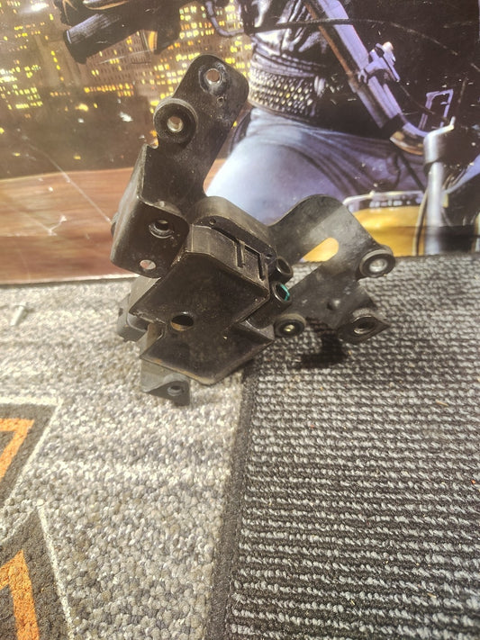 Indian Chief Chieftain Roadmaster Springfield Ignition Coil & Horn Mount Bracket