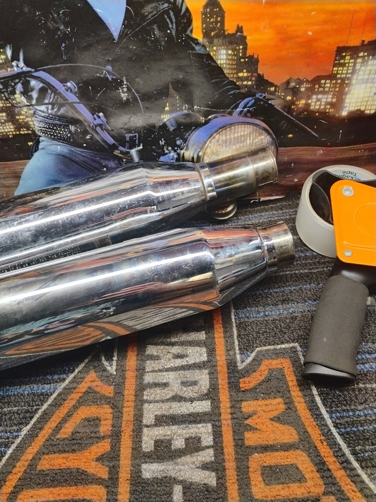 HARLEY DAVIDSON 00-06 SOFTAIL MUFFLER & HEADERS 65413-00 (SCUFF ON MUFFLER)