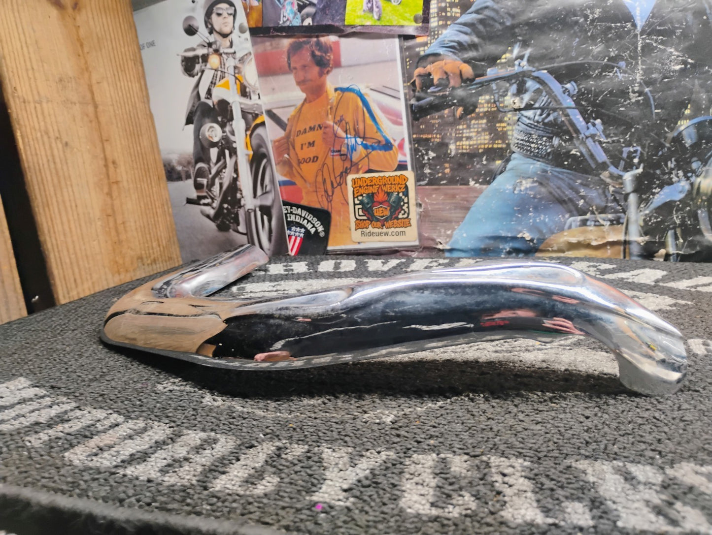 Harley-Davidson Flame Exhaust Heat Shield Chrome Pipe Cover OEM Styl