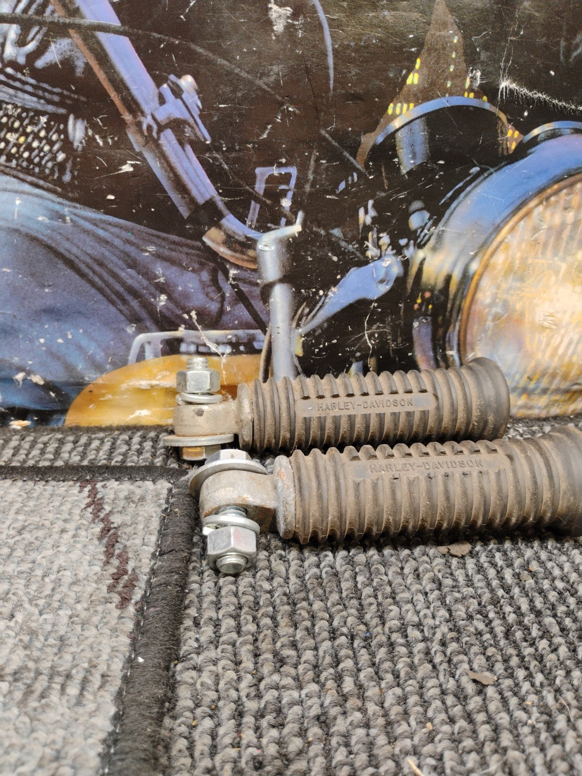 Harley Davidson OEM Foot Pegs Foot Rests Set 2000 & Up Softail 1986 & Up Touring