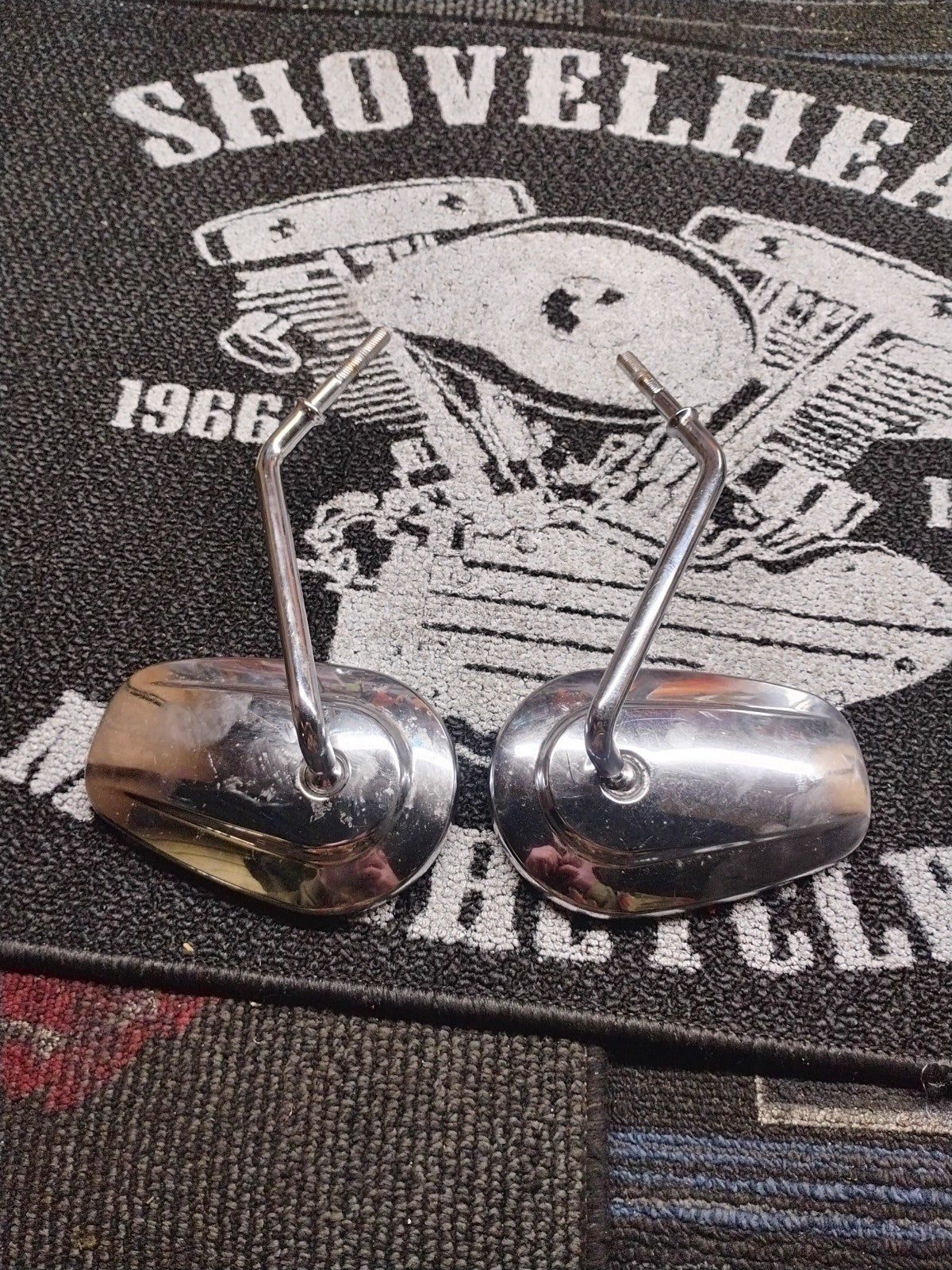 Set of 2 HARLEY DAVIDSON Short Stem Mirrors L E11 001084 Chrome Left/Right Pair