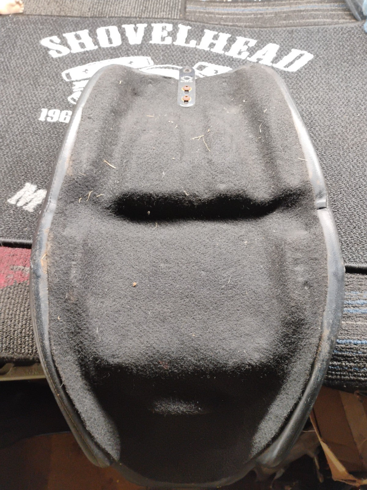Genuine Harley Sportster Solo Seat OEM Black 1996-2003 Gunfighter Style