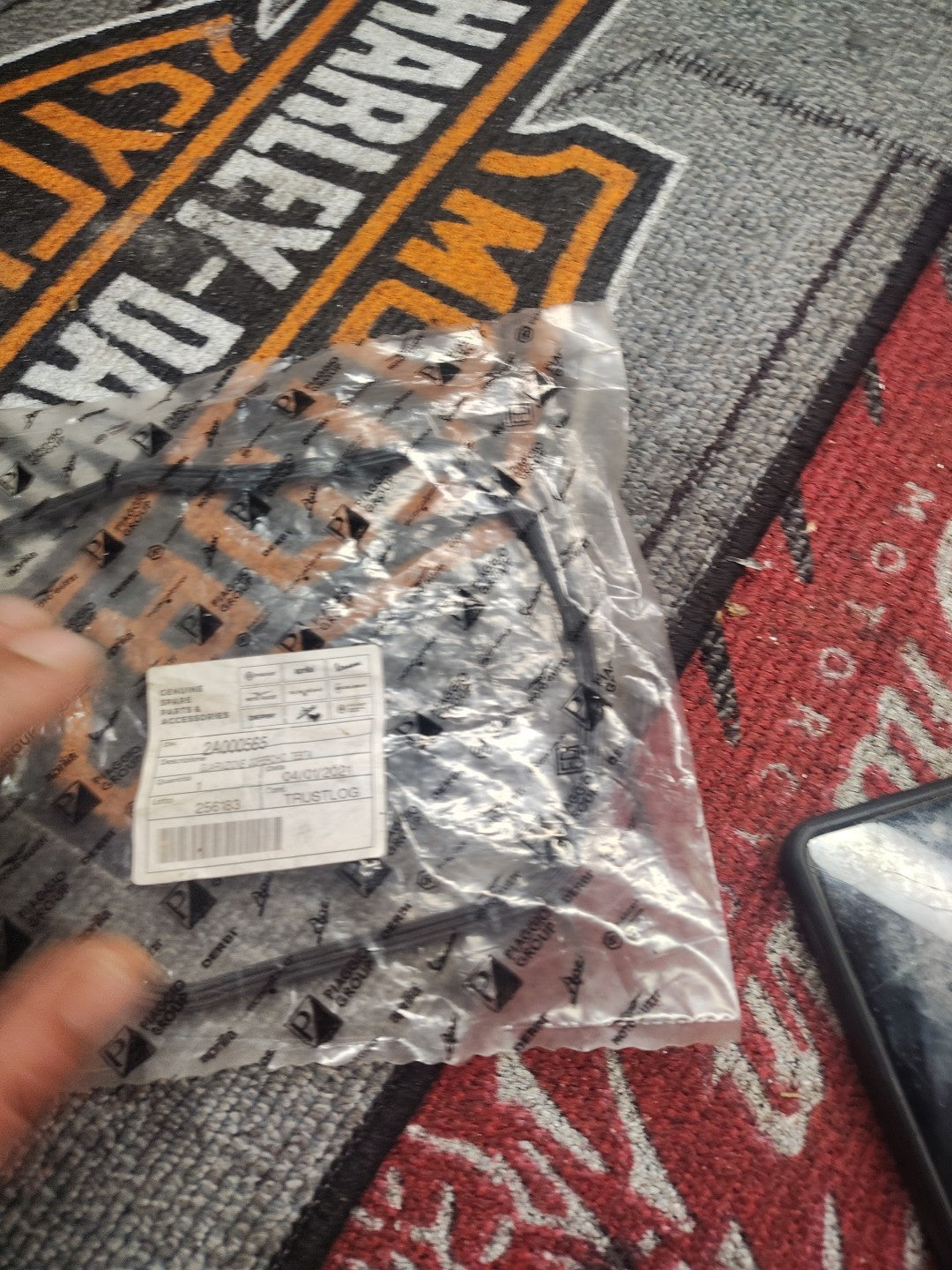 Moto Guzzi Valve Cover Gasket  V7 V85 V9 750 lll TT Bobber Roamer 2A000565 