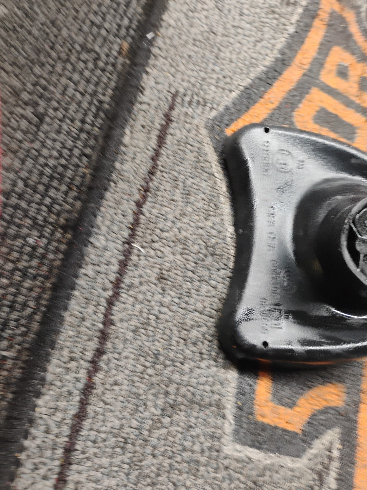 2016 HARLEY DAVIDSON STREET GLIDE SPECIAL FLHXS right side MIRROR Oem 015898