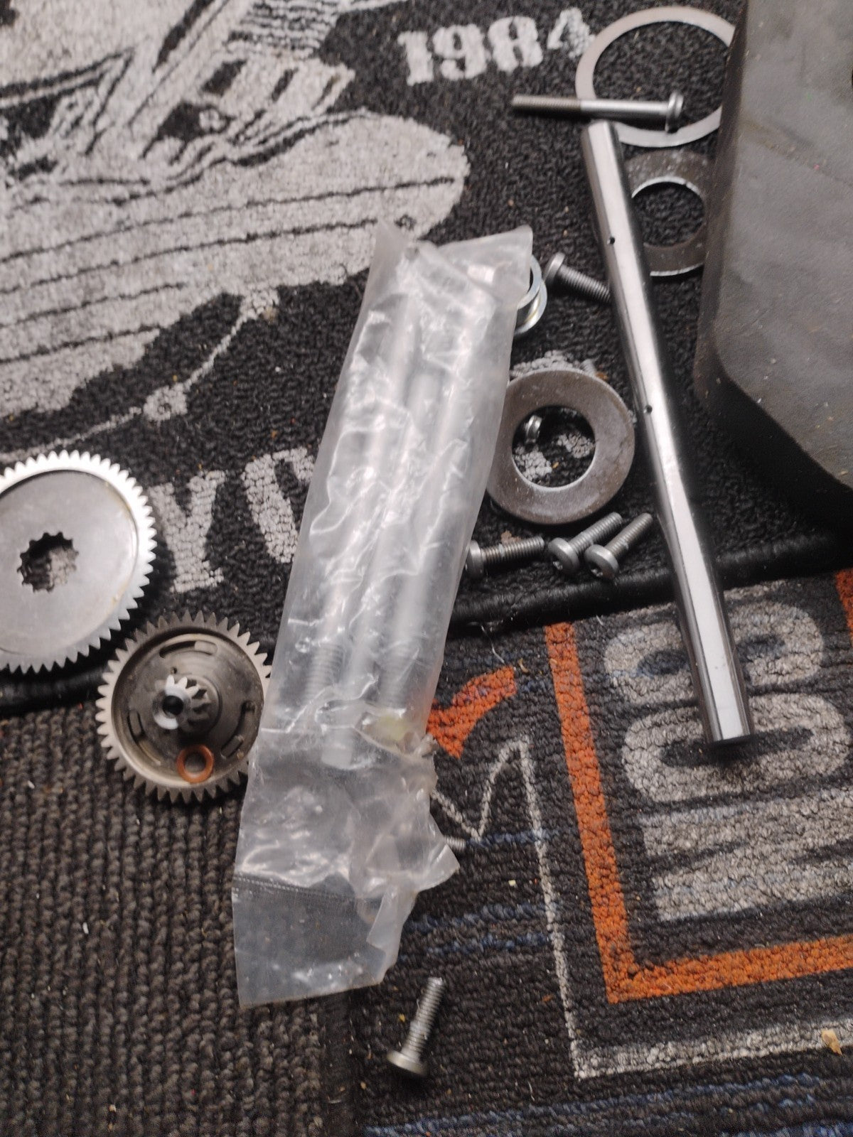Title:  BMW R1200RS LC 2017 OEM TRANSMISSION GEARBOX INTERNALS SHAFTS GEARS LOW