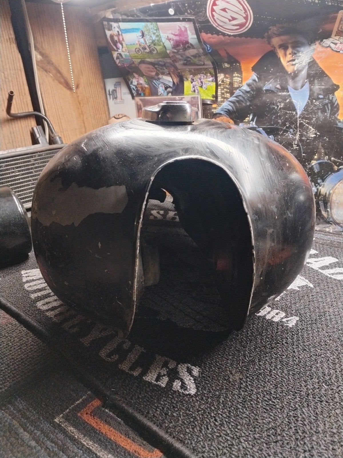 78–80 Yamaha XS650 Special Gas Tank OEM 2M0 Fuel Petrol Tank XS 650 2M0-24110