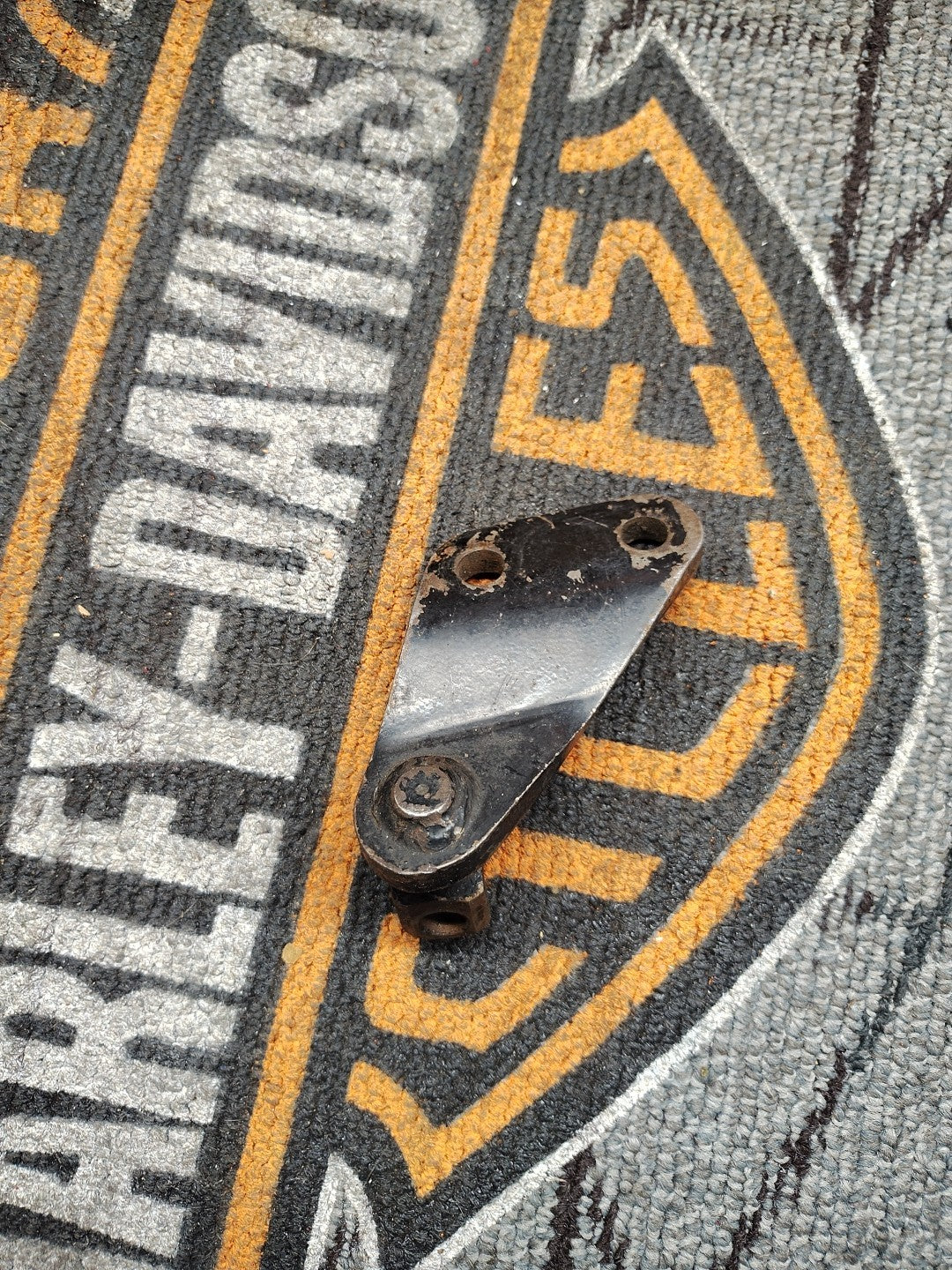 Harley OEM  1977-1984 FX SHOVELHEAD REAR PEG MOUNT   311D