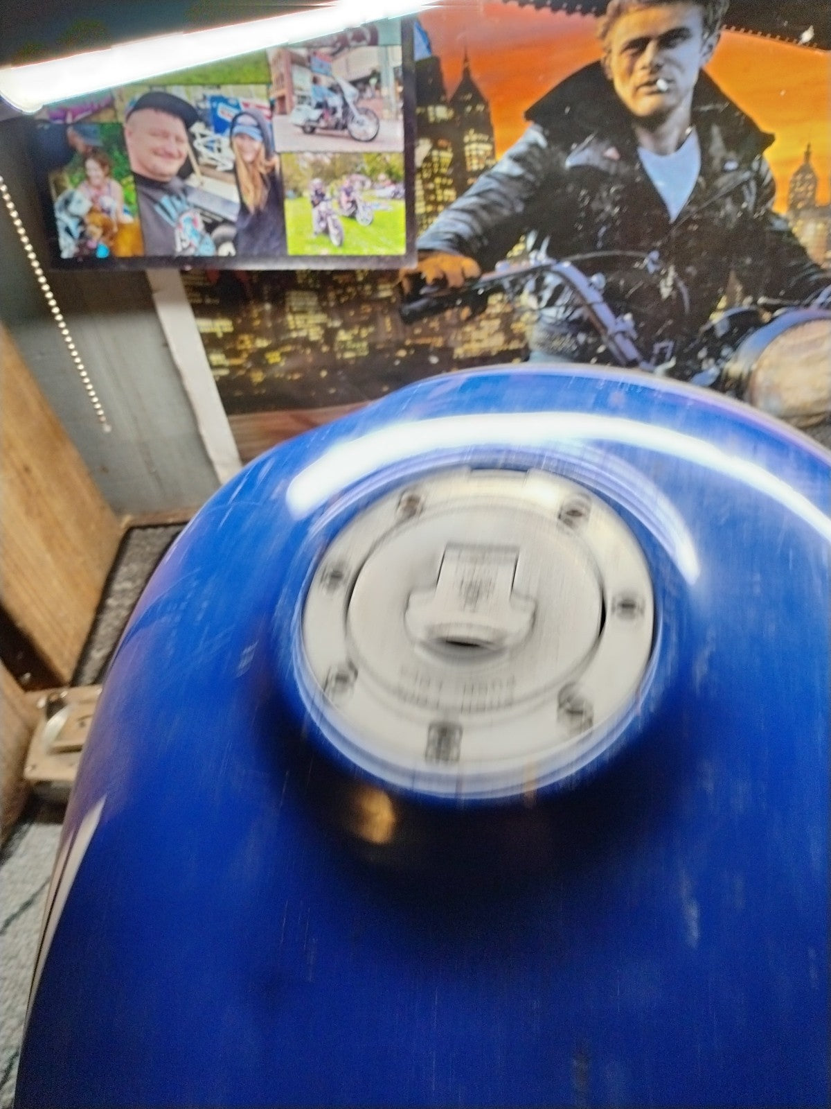 1991-1994 Honda CBR600 F2 gas tank fuel tank no dents