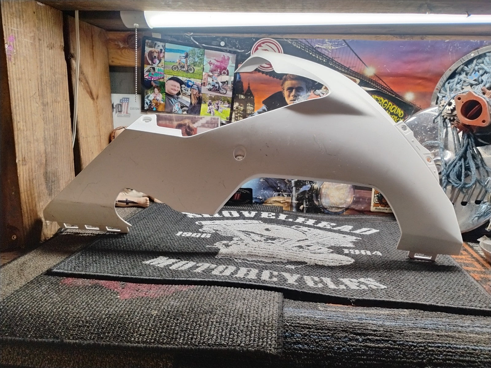 2004- 2006 YAMAHA YZF R1 Right Side Panel Fairing Fender Body