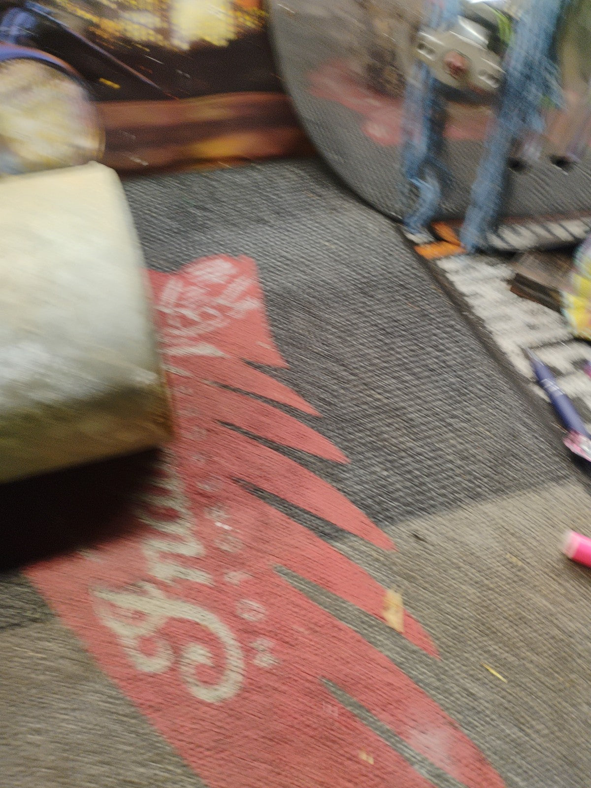 Vintage Antique Drum Pesticide Sprayer Rusty Tube W/Wood handle Primitive