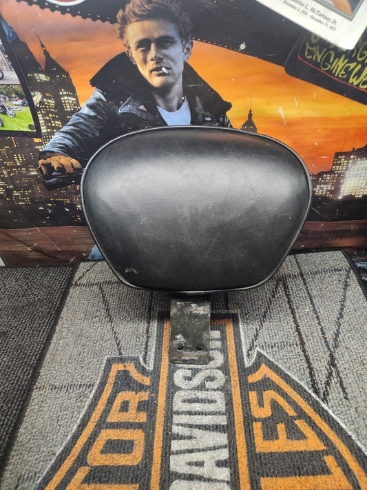 HARLEY DAVIDSON TOURING DRIVERS BACK REST STUDDED
