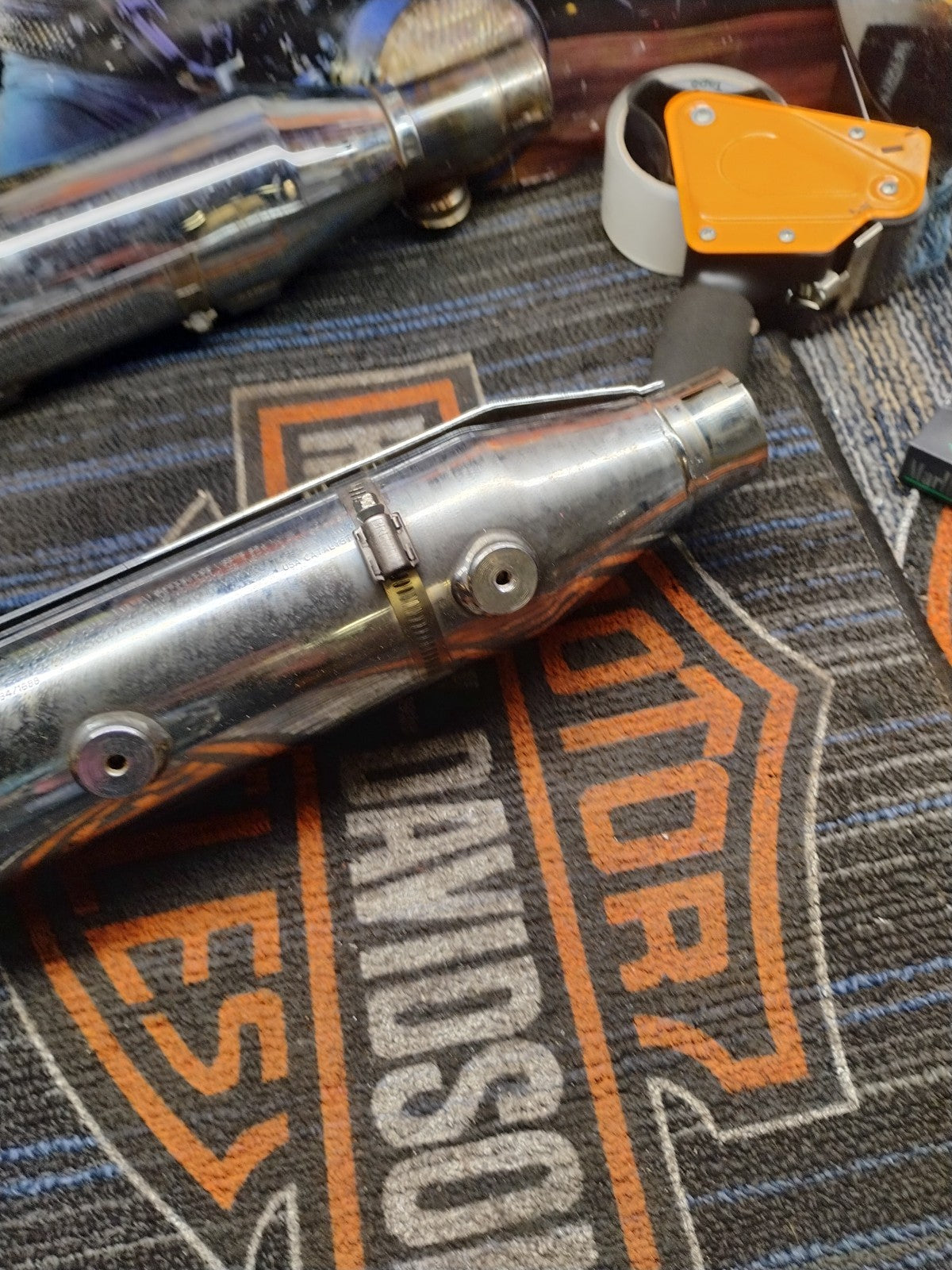  HARLEY DAVIDSON 00-06 SOFTAIL MUFFLER & HEADERS 65413-00 (SCUFF ON MUFFLER)