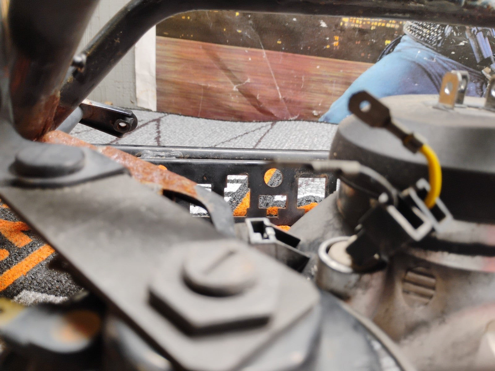 Upper fairing stay bracket F2 CBR600 With Headlight & Horn