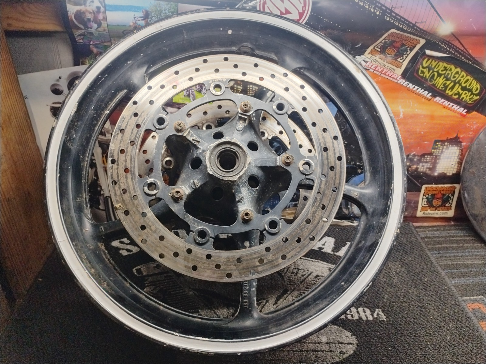 2014 Yamaha YZF-R6 Front Wheel Rim OEM Dual Disc