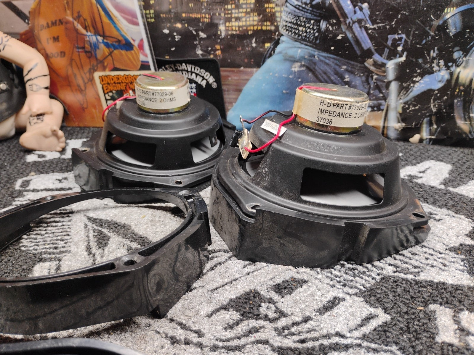 Pair Of 2007-2011 Harley Davidson FLHX Street Glide Front Audio Speakers77010-06