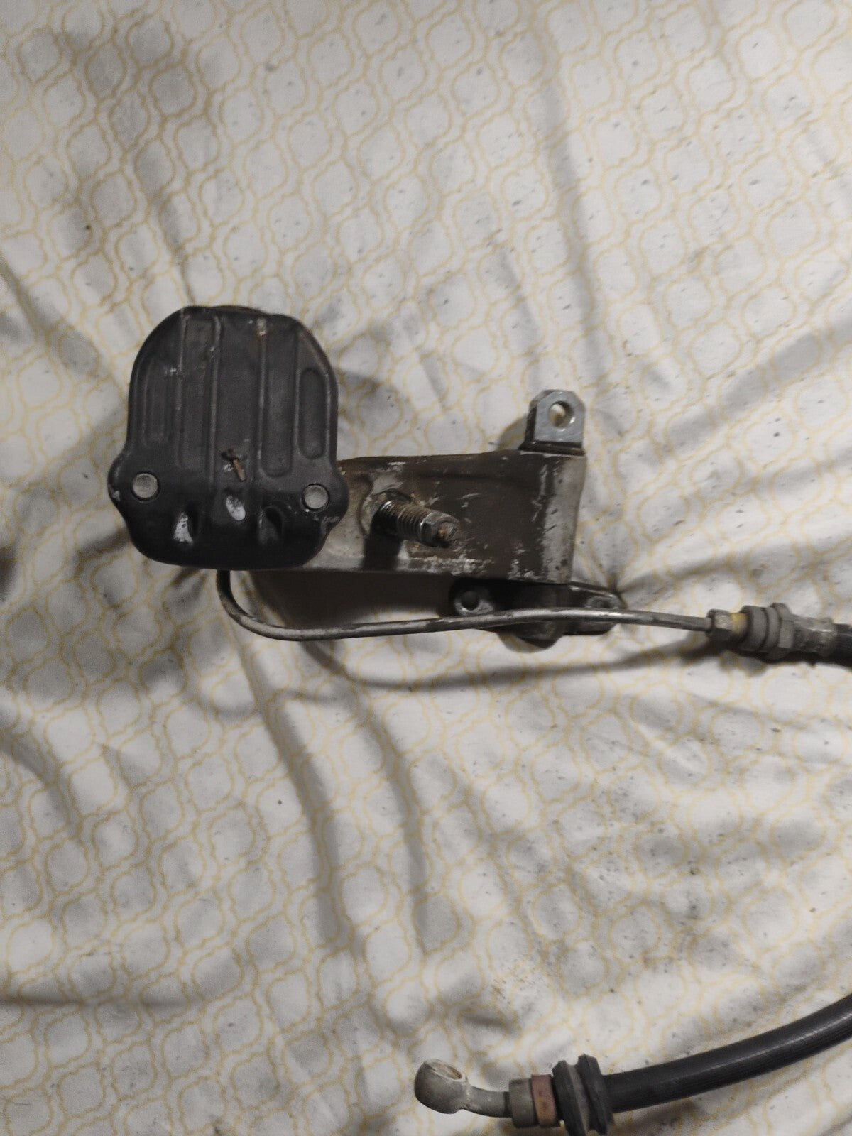 1973 HONDA CB500K2 CB500 (#440) FRONT BRAKE CALIPER 