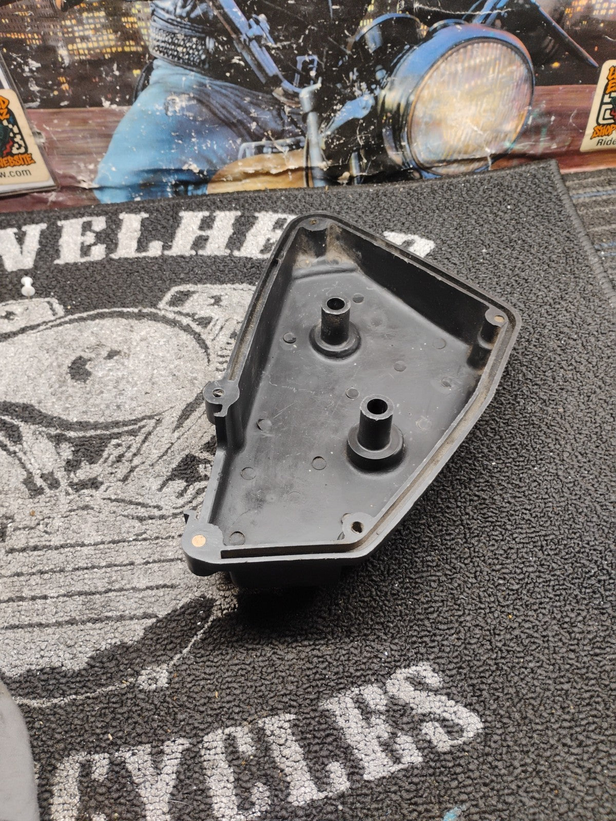 OEM Yamaha Virago XV750 Air Box Filter Cover 42X-14412-00-00 1981-1983