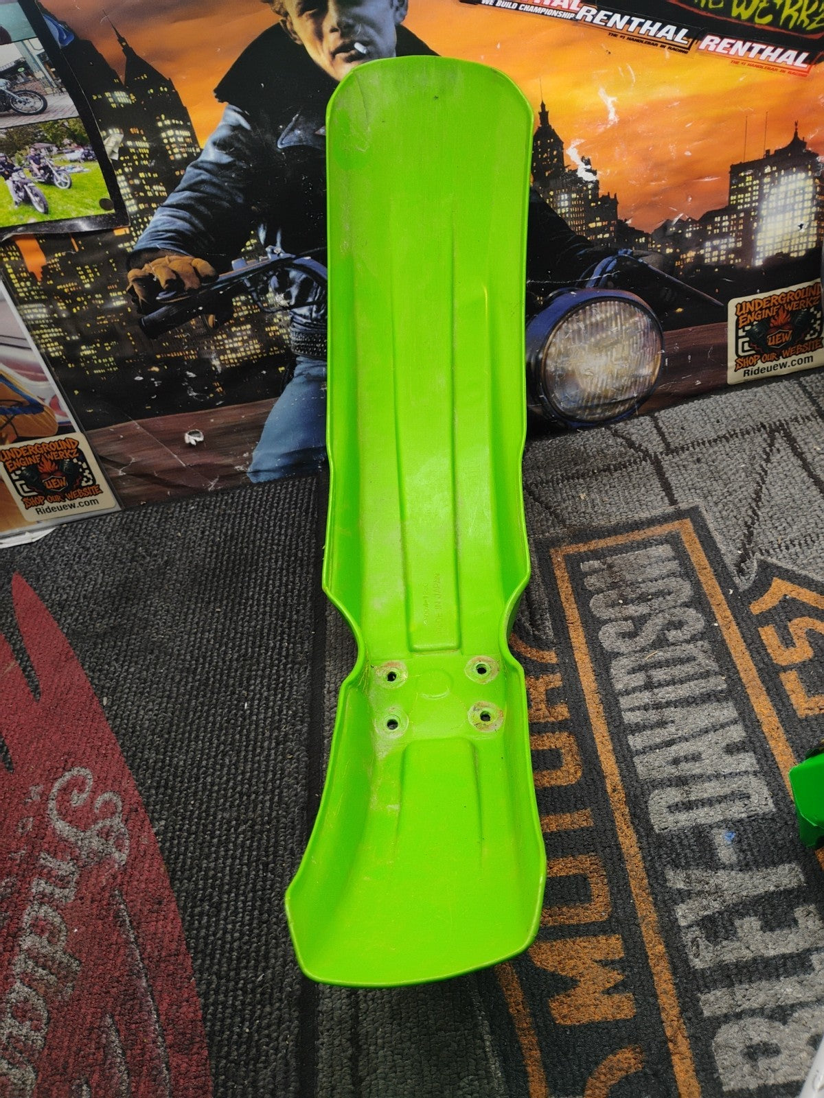 KAWASAKI FRONT FENDER 1992-2004 KX80 KX85 KX100 KX 60 80 85 100 LIME GREEN OEM