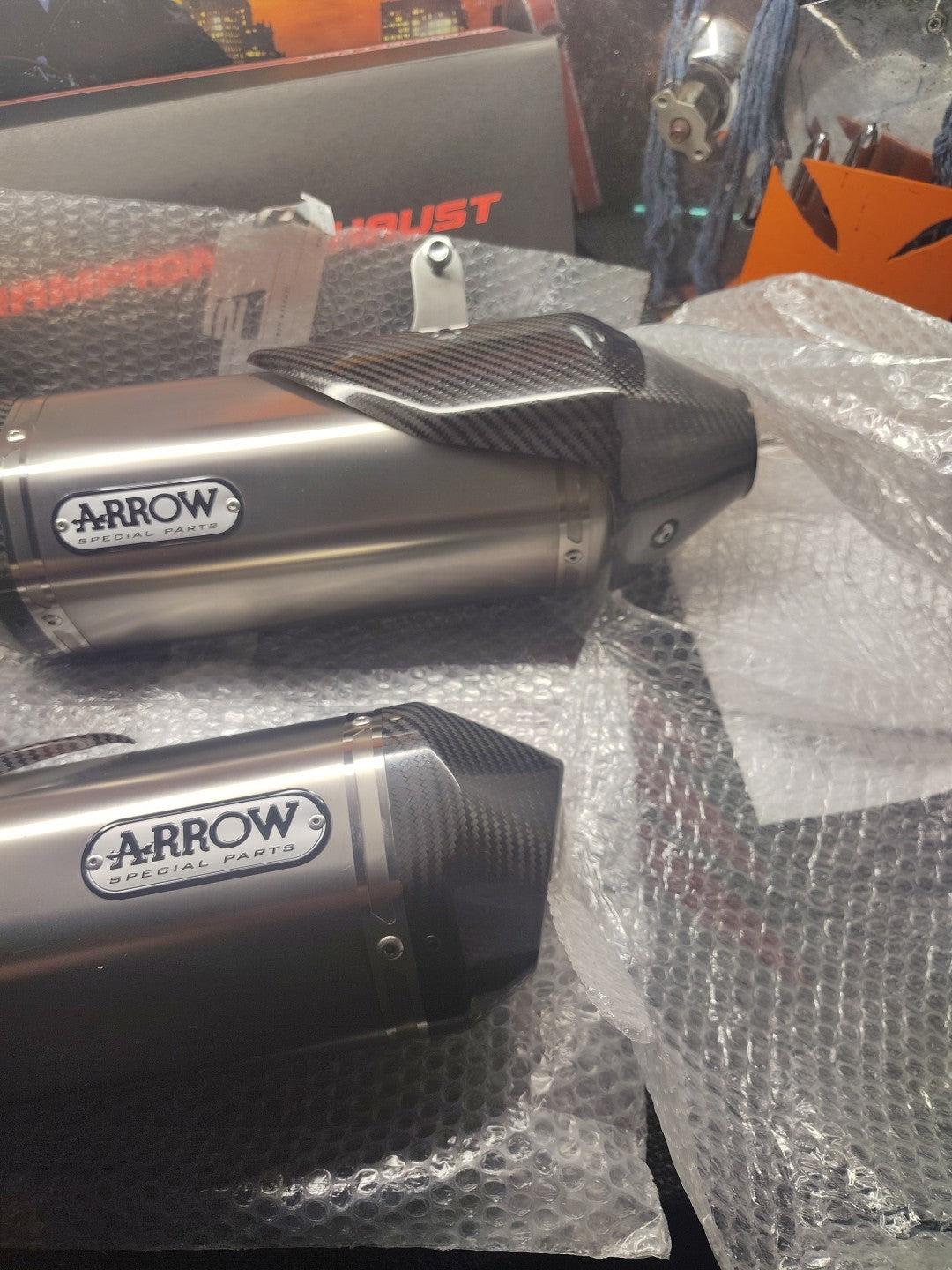 TRIUMPH SPEED TRIPLE RS ARROW EXHAUST SILENCERS