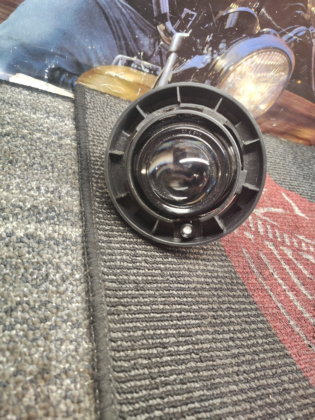 2005-2010 GM Front Fog Light Lamp Assembly OEM 15162675