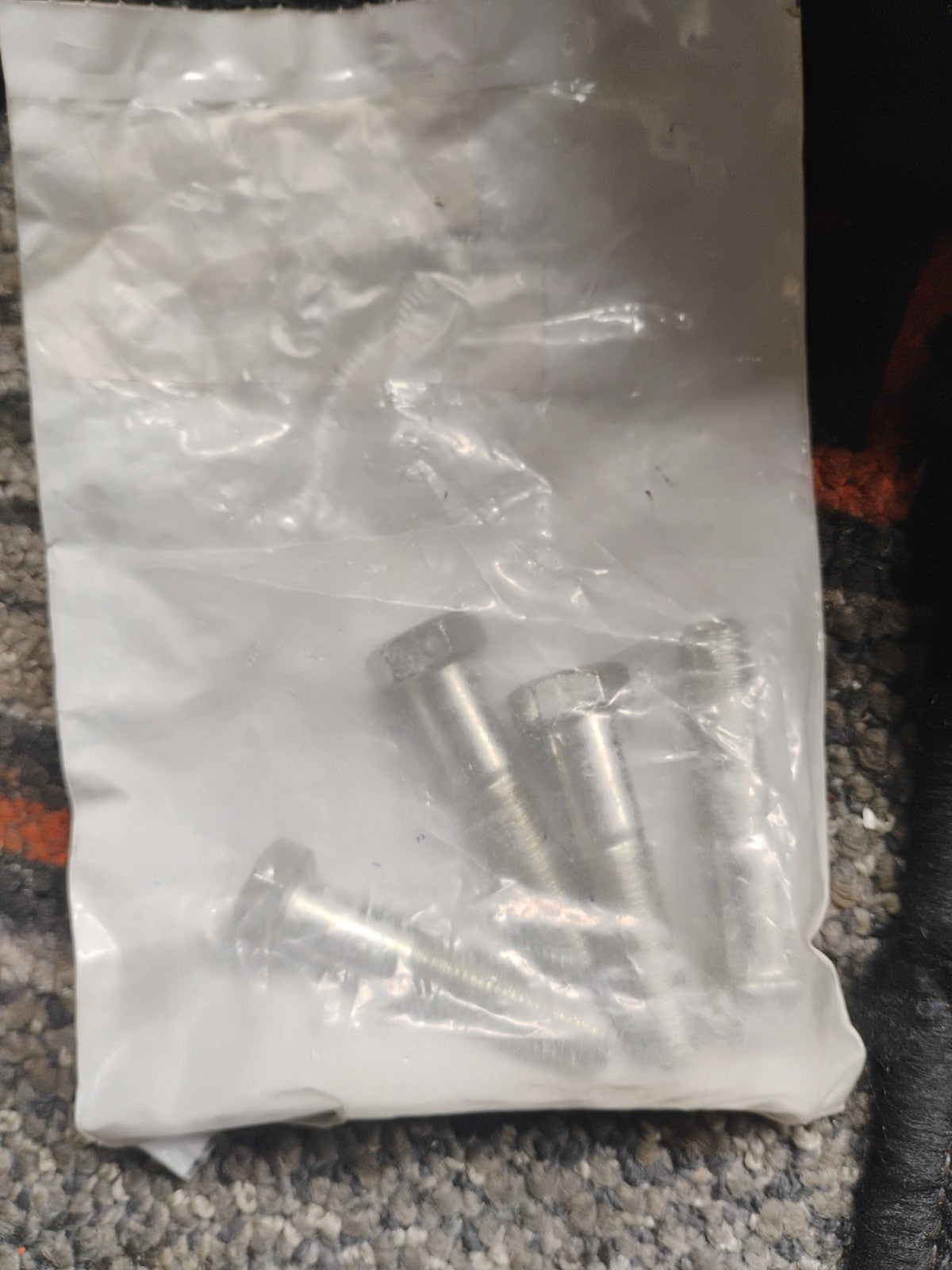 Harley-Davidson OEM Bolt Set 4411 (Qty 4) NOS
