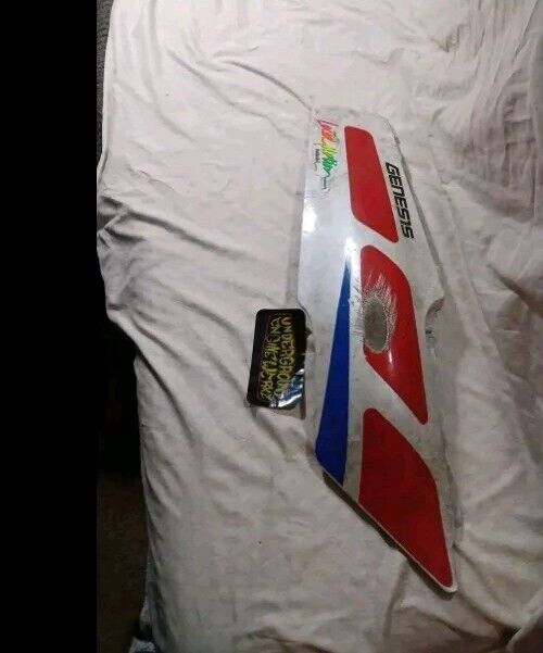 NOS Yamaha Side Cover Assembly 2 UR Silky White 1989-1990 FZR600 3HE-Y2171-00-GE
