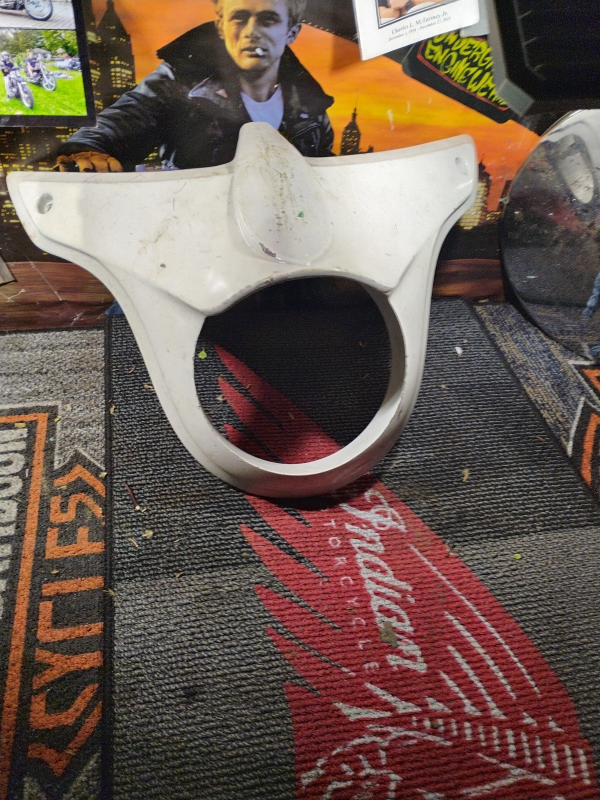 Headlight Bezel Fit For Indian Chieftain 14-18 Dark Horse 16-18 Roadmaster 15-23