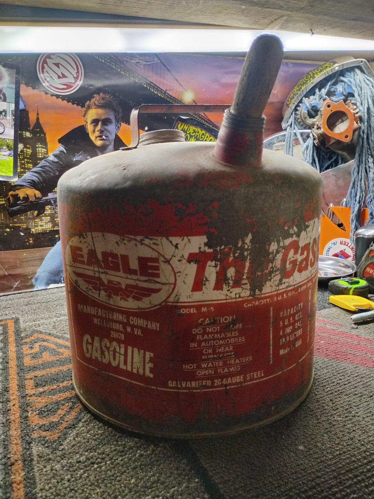 VINTAGE EAGLE THE GASSER 5 GALLON GAS CAN NO SPOUT