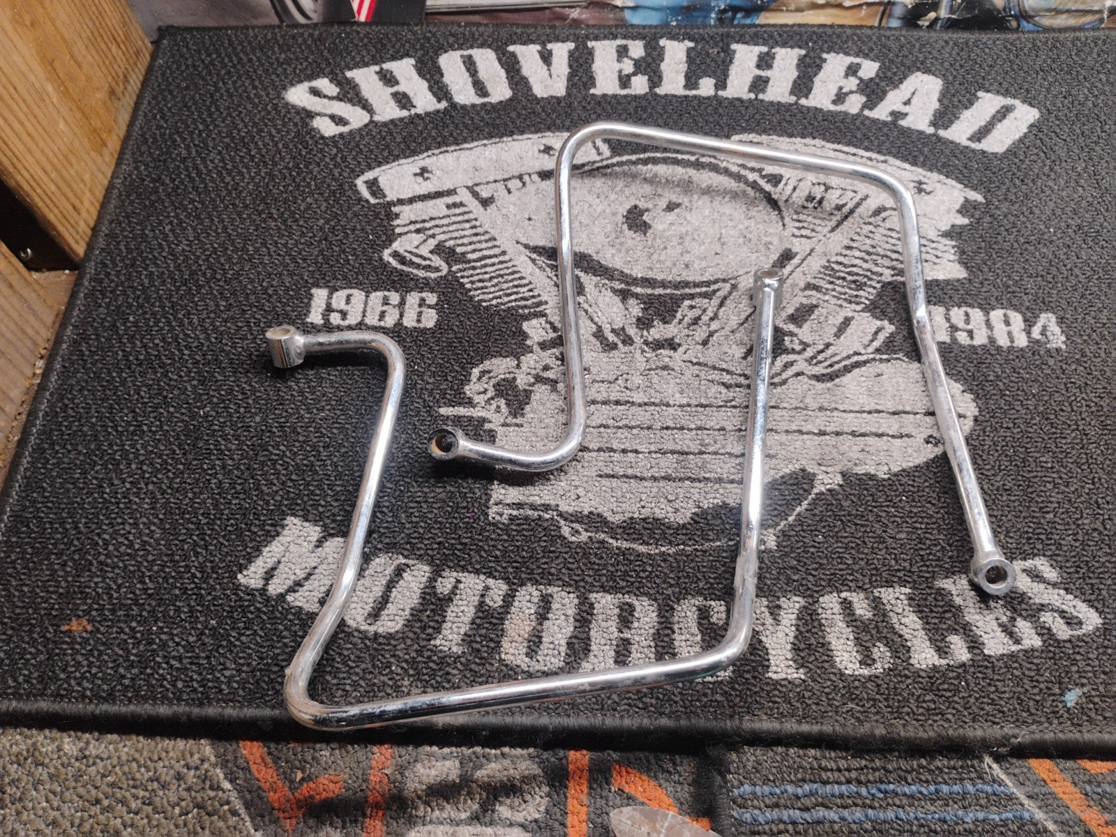 HARLEY DAVIDSON GENUINE CHROME SADDLEBAG SUPPORTS FXDWG 90593-93