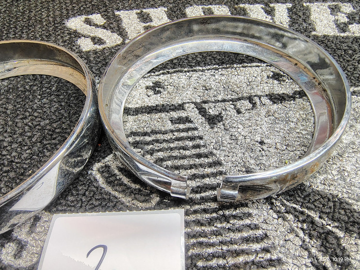 Harley-Davidson Passing Lamp Trim Rings 4.5" Pair Chrome OEM 69732-05
