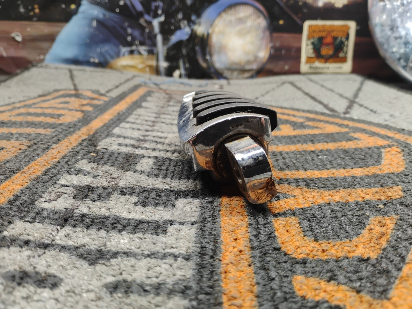 Harley-Davidson OEM XL Dyna Softail V-Rod Airfoil RIGHT Foot Peg SMALL 50134-95