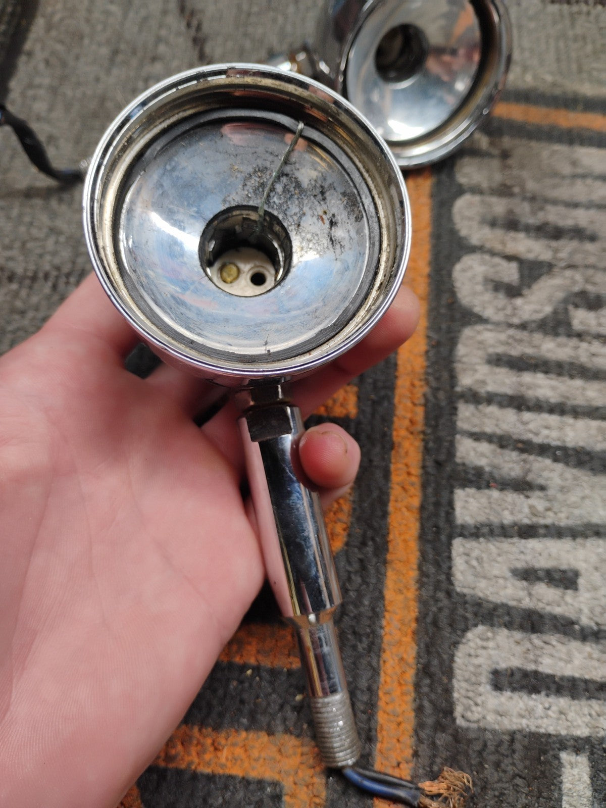 Pair Harley Davidson Bullet Turn Signals Housing and Stalks brackets