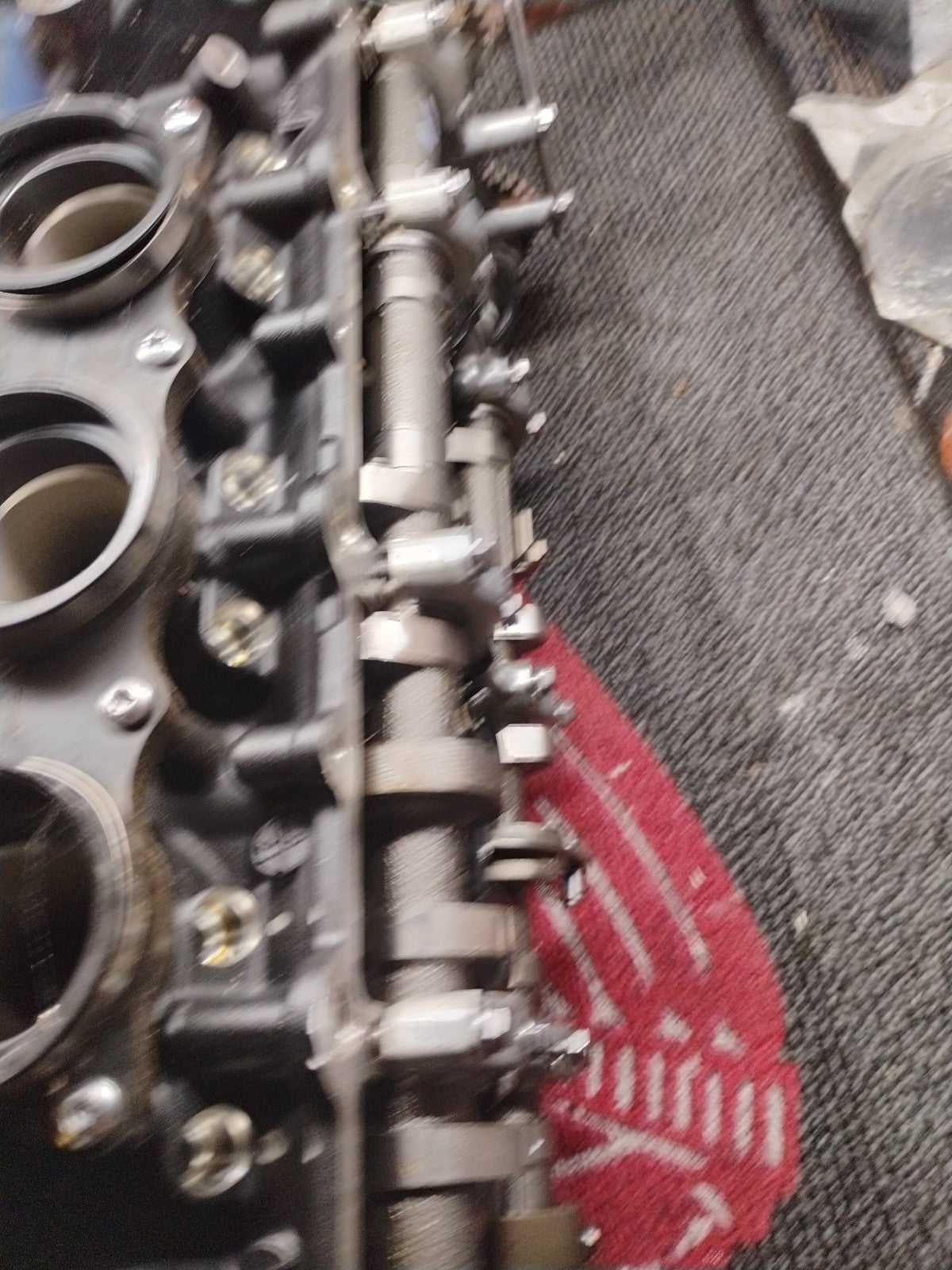 21 Triumph Rocket III 3 GT 2500 engine cylinder head ,valves ,camshaft and more