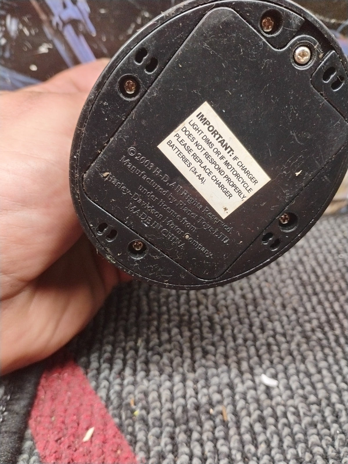 "Harley-Davidson" Radio Control Motorcycle Docking Charger  VRSCA V-ROD 49MHZ