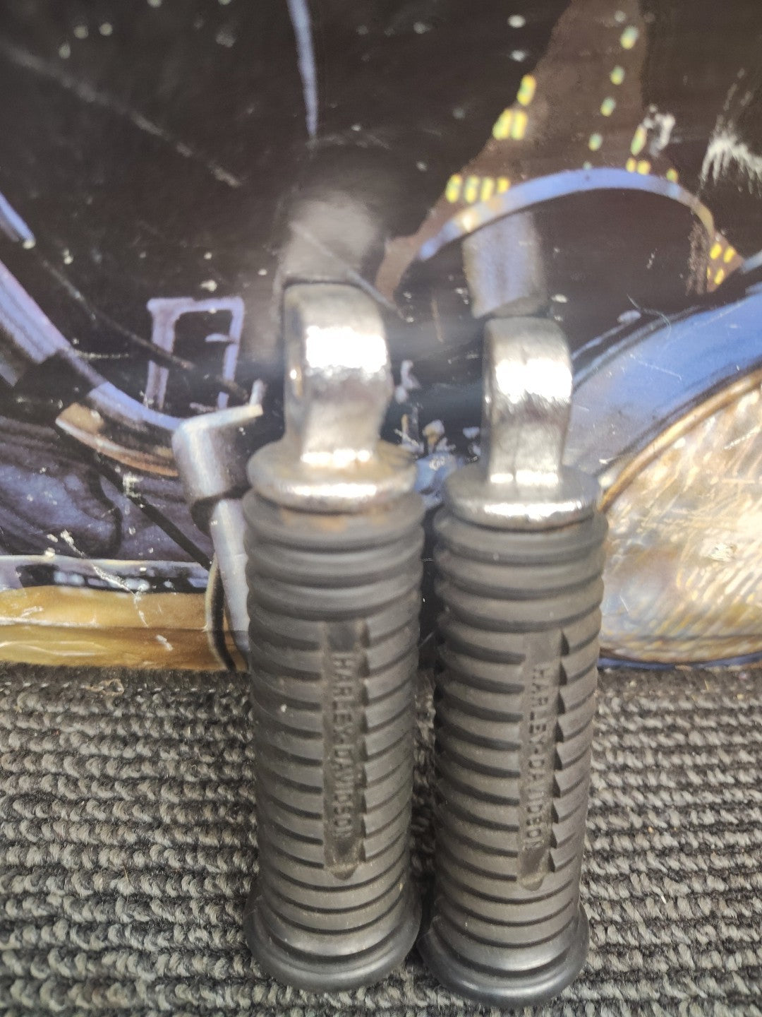 Harley Davidson OEM Rider or Passenger Footpegs Pegs, vintage, larger diameter