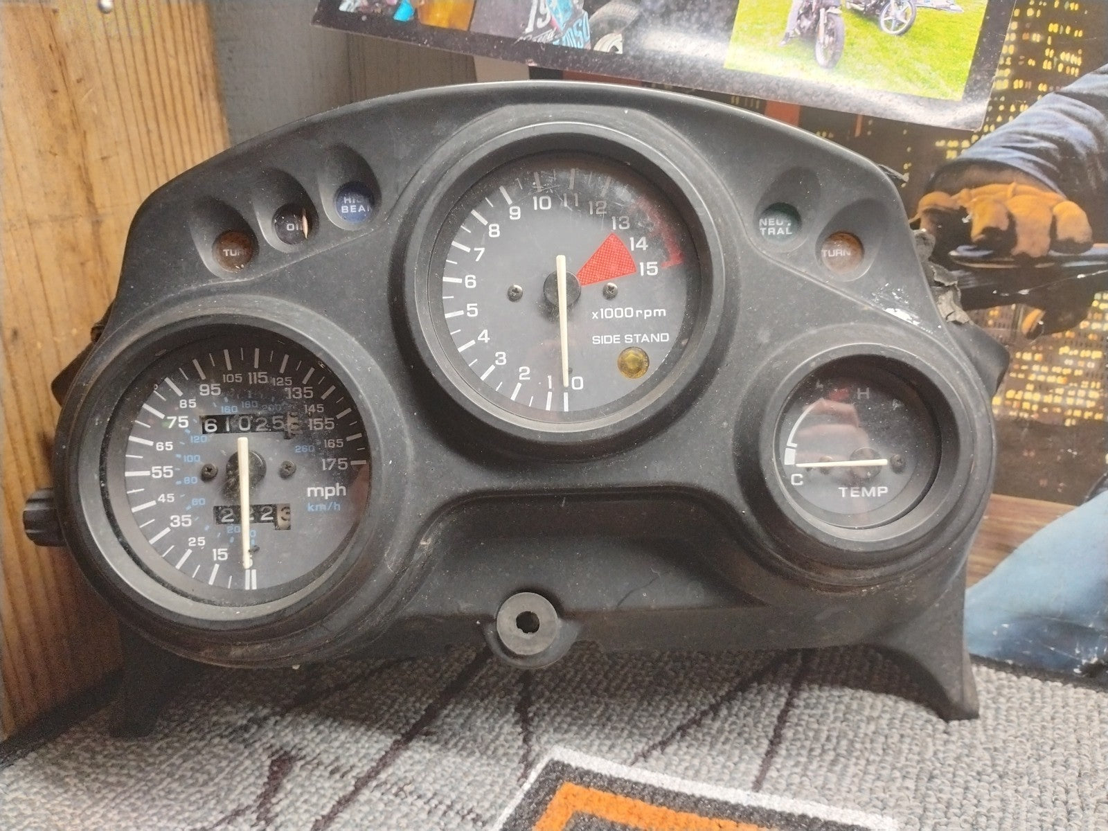 CBR600 F2 Gauges Speedo Dash