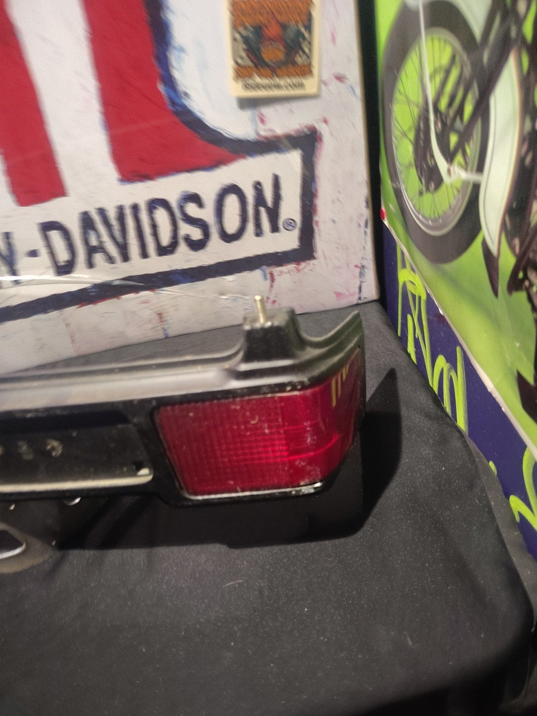Harley Davidson Electra Glide Ultra Classic Luggage Box Rear Brake Light Housing