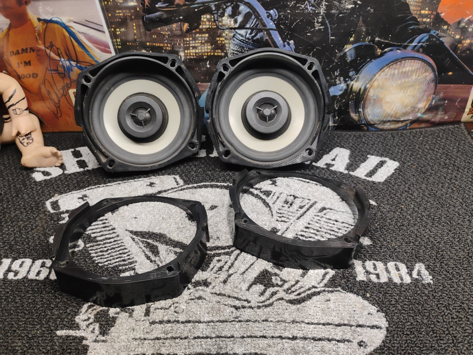 Pair Of 2007-2011 Harley Davidson FLHX Street Glide Front Audio Speakers77010-06