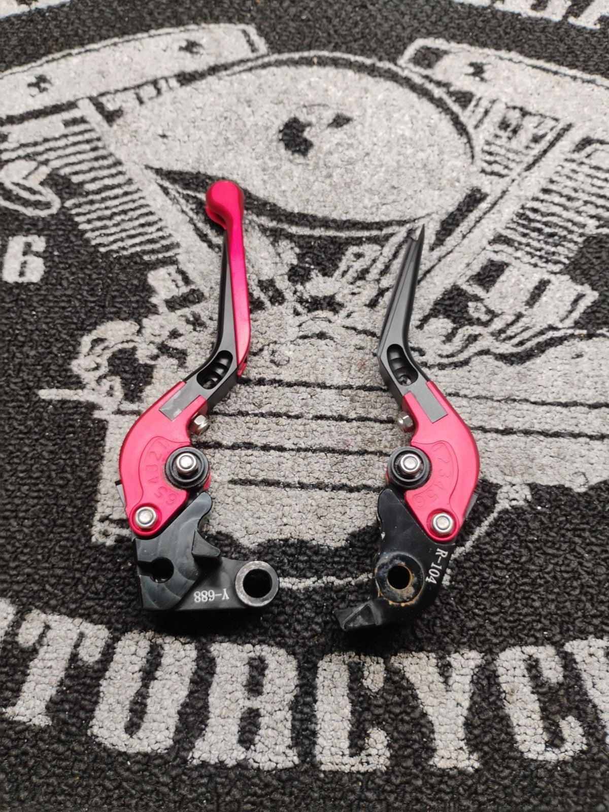 OEM Yamaha R1 Adjustable Clutch and Brake Lever Set Red