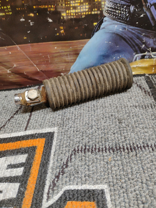 Long Harley Davidson OEM Rider or Passenger Footpeg, vintage, 6 In